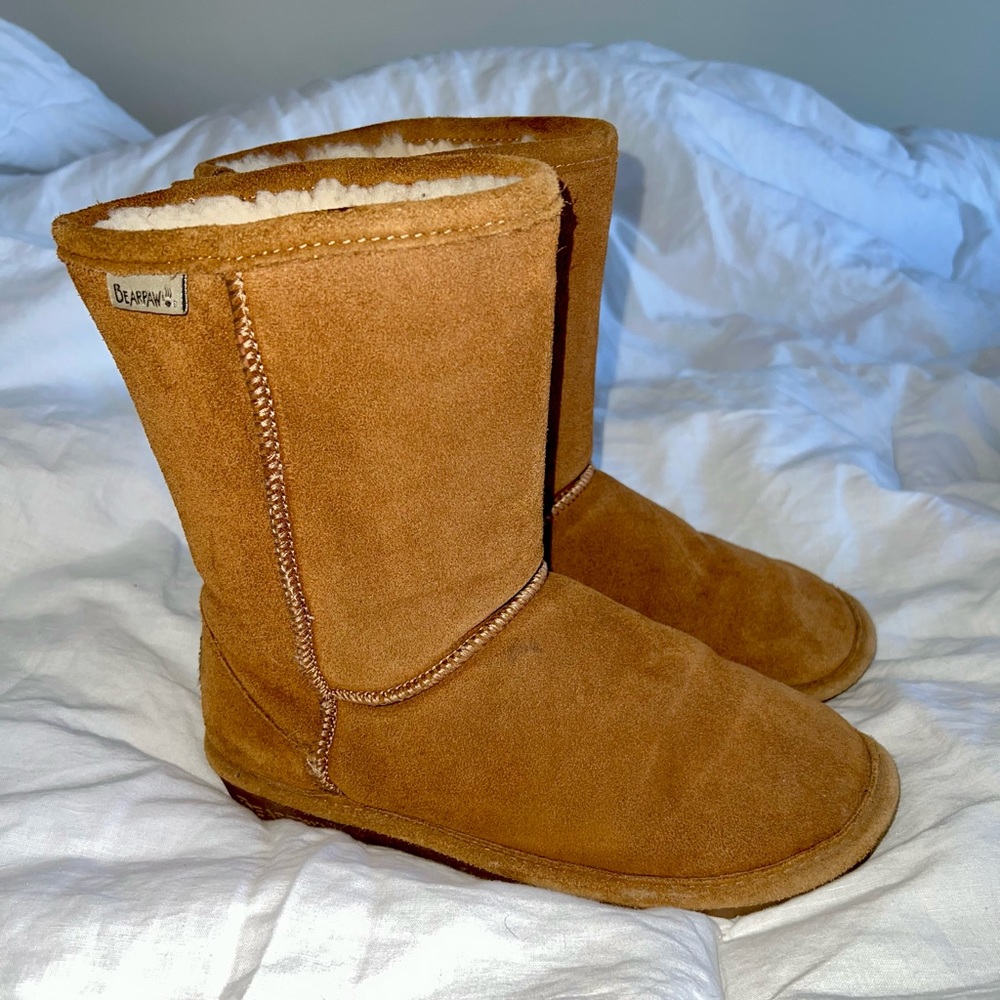 BearPaw Eva Short Hickory Boots
